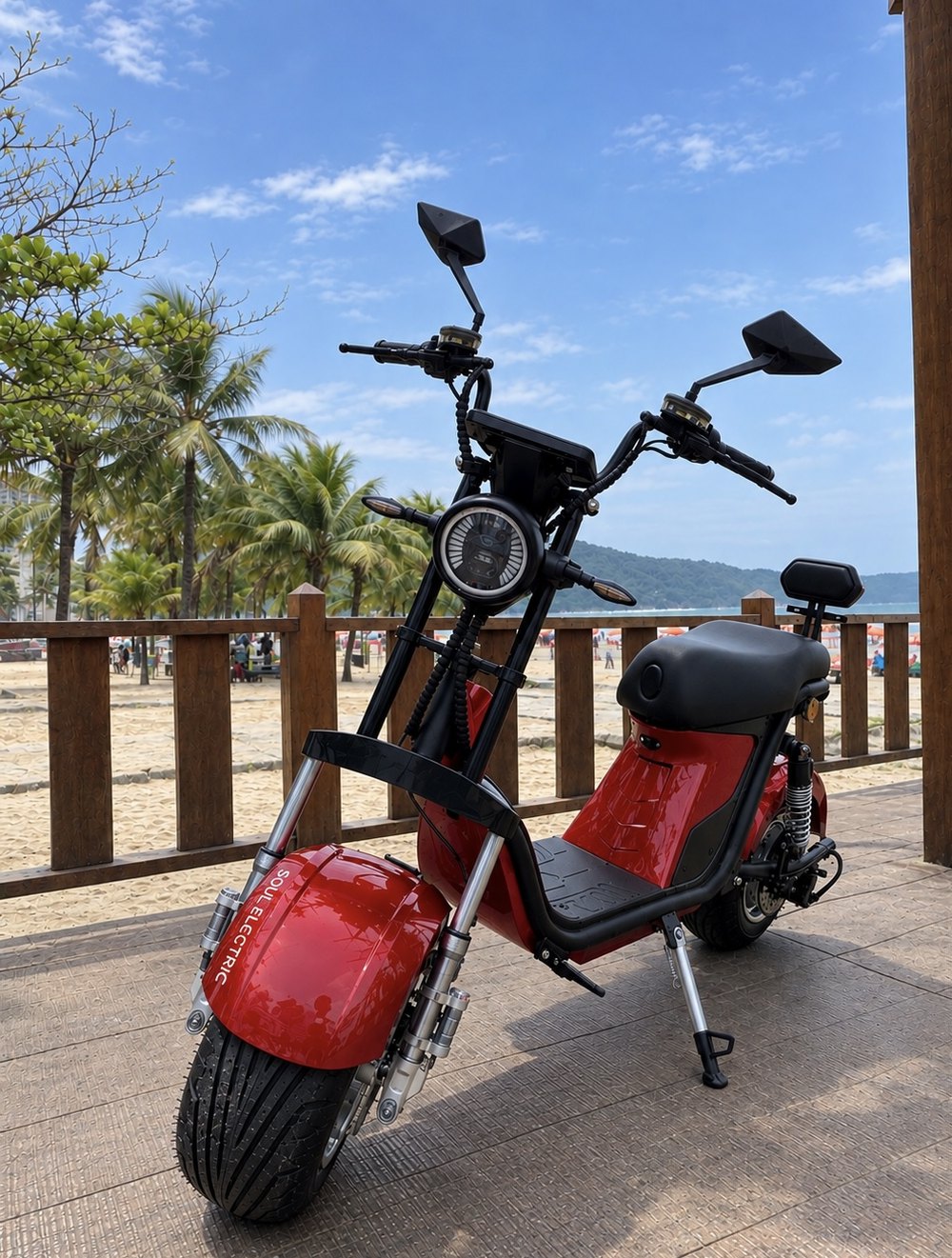 Scooter elétrica Soul Electric vermelha no calçadão